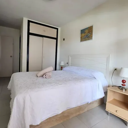 Amaika, Cerca De Playa, Con Aparcamiento Y Piscina * קלפה