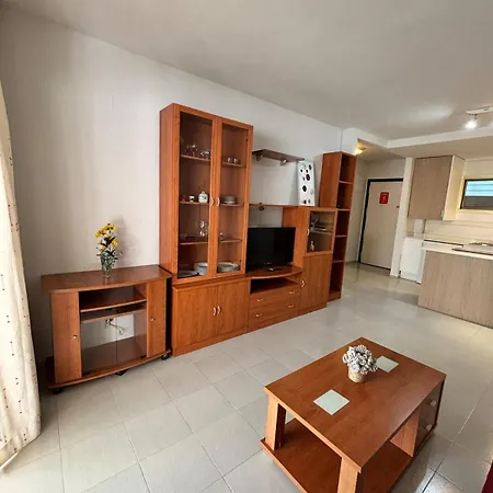 Amaika, Cerca De Playa, Con Aparcamiento Y Piscina Apartamento