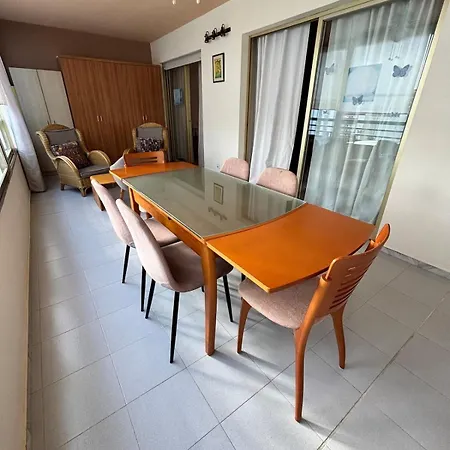 Amaika, Cerca De Playa, Con Aparcamiento Y Piscina Apartamento